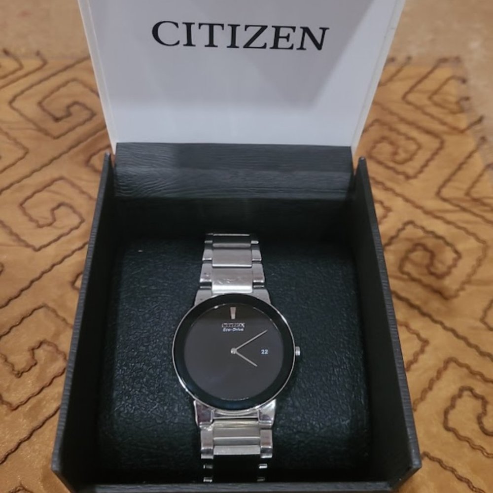 Citizen Men's Axiom Eco-Drive Black Dial Steel Bracelet Dress Watch AU1060-51E
